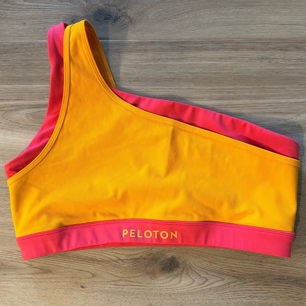 Peloton Endurance Rib One Shoulder Bra